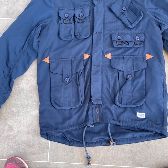 Stylish Blue Jacket for Men - Pockets for Convenience - Picture 10 of 10